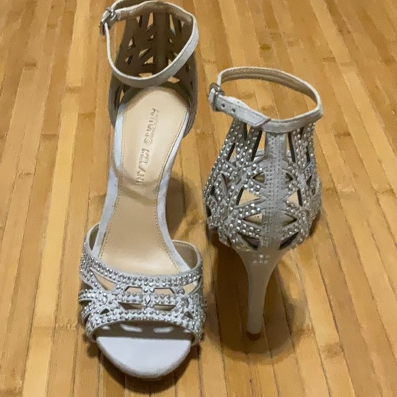 Antonio Melani Light Gray Rhinestone Heels - Picture 3 of 4